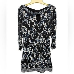 White House Black Market Black and White Dress